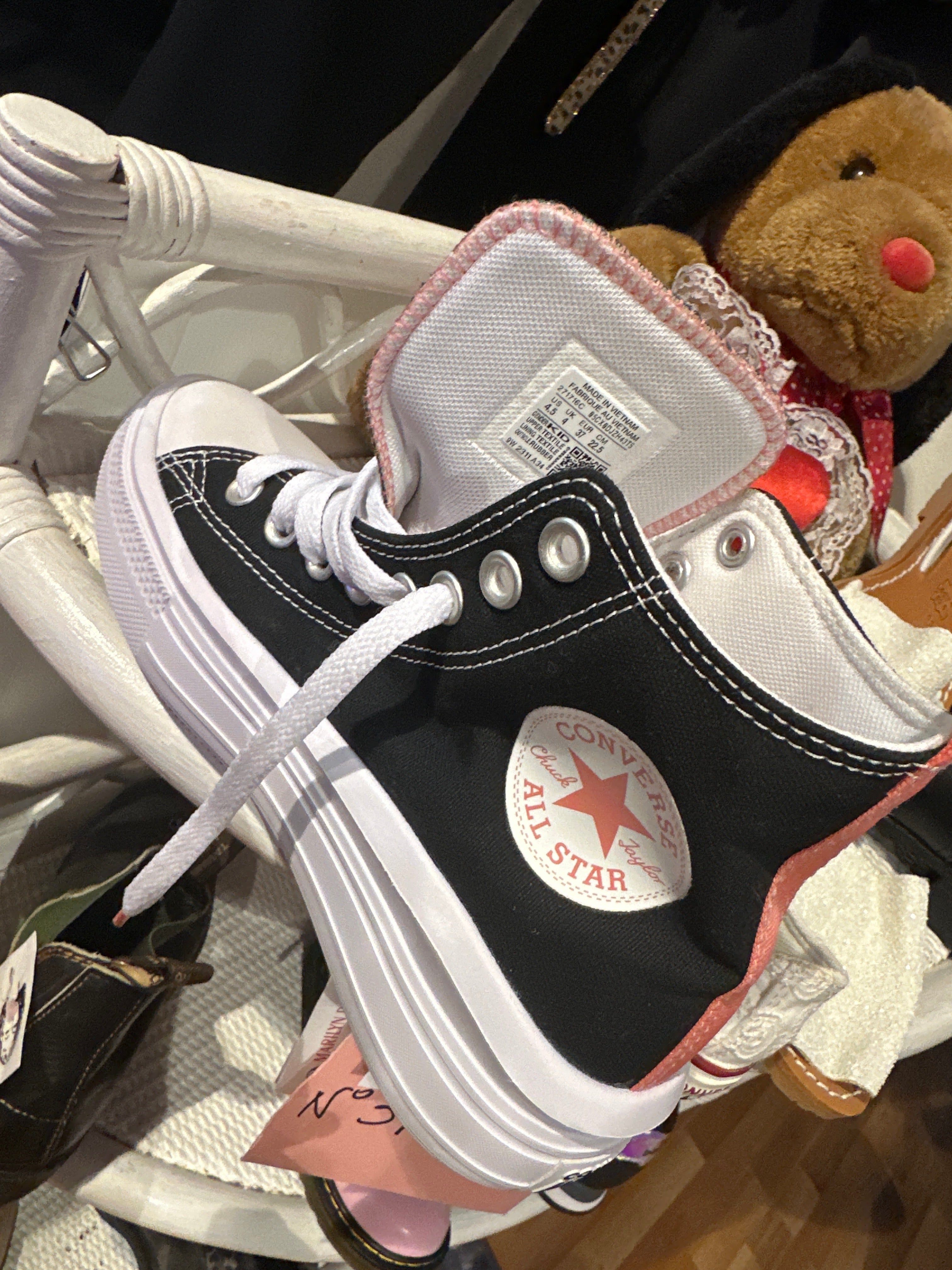 Converse nuove